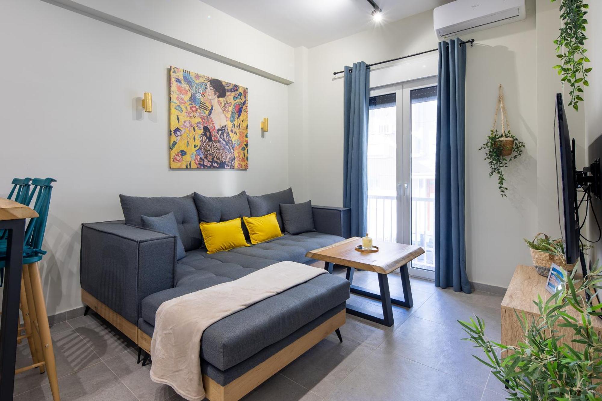 Cesily 2-bedroom In * Athens
