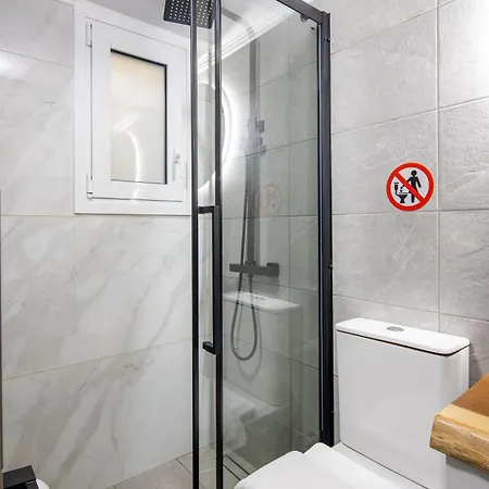 Cesily 2-Bedroom Apartment In Athens Exterior photo