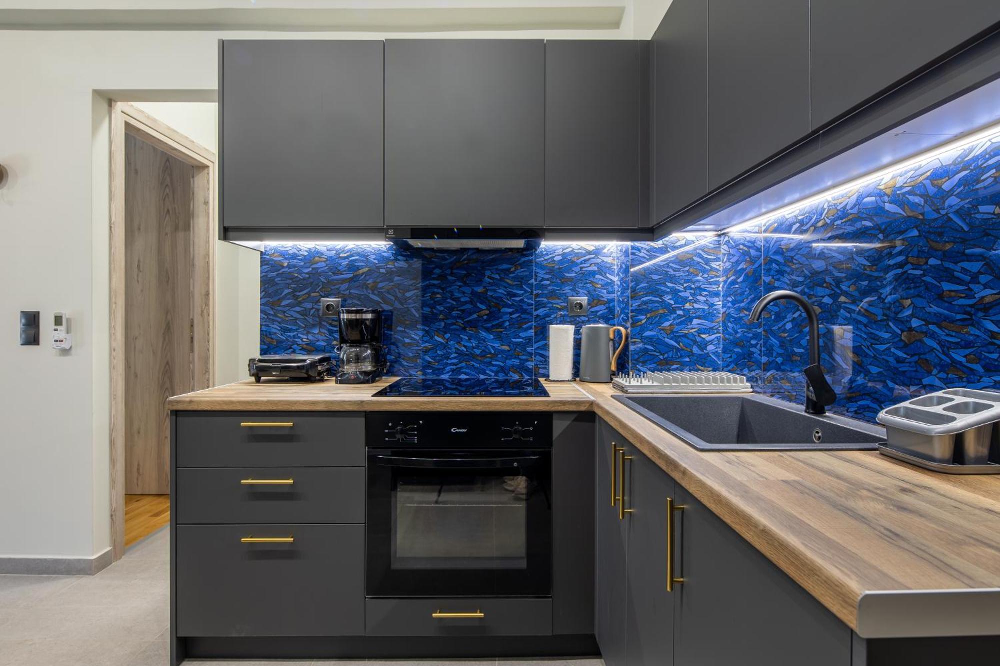 Cesily 2-bedroom In *